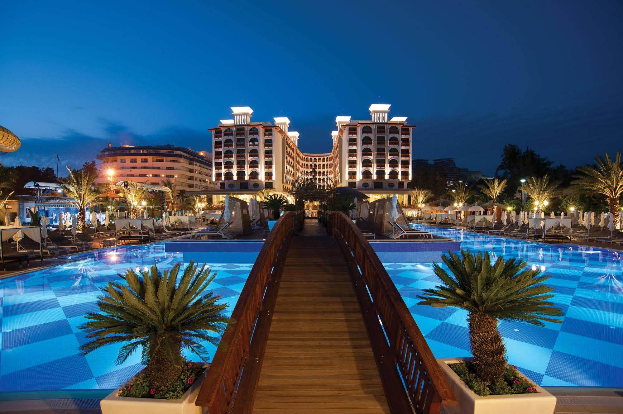 Quattro Beach Spa & Resort Otel logo