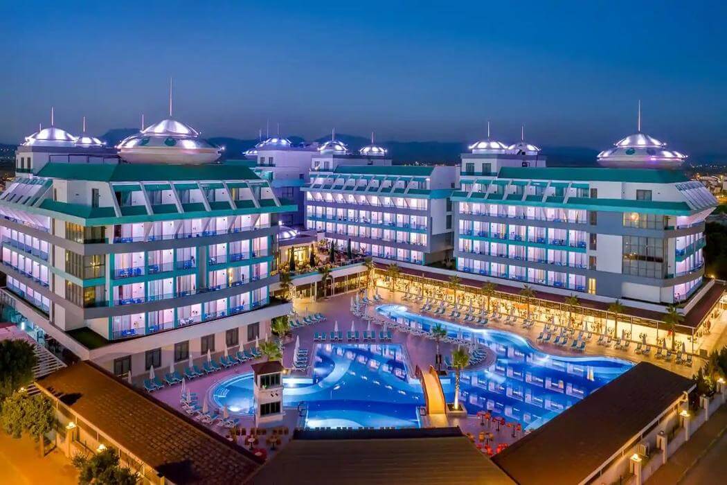 Sensitive Premium Resort & Spa logo